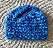 Load image into Gallery viewer, Hand Knitted Baby Boys Hat Beanie 0-3 months blue
