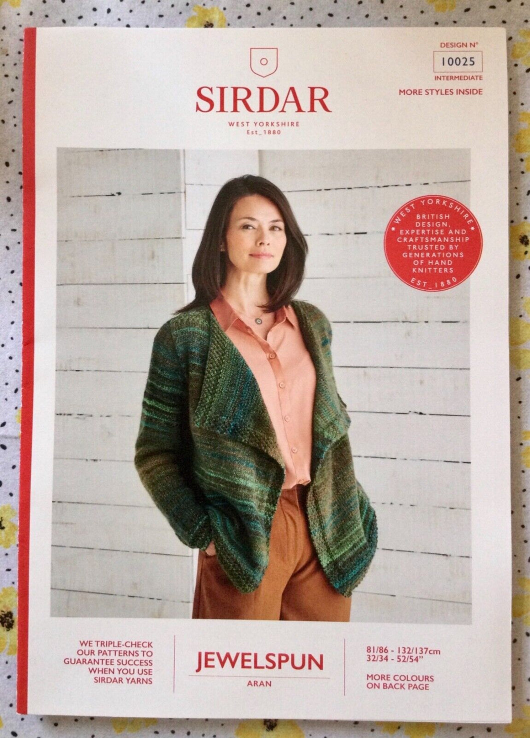 Sirdar Knitting Pattern - 10025 Womens Jewelspun Aran Cardigan - 32-54 ins