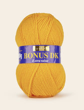 Load image into Gallery viewer, Sirdar Hayfield Bonus DK Kntting/Crochet Wool/Yarn 100g Value Acrylic (2 of 2)
