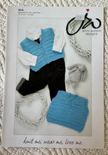 Load image into Gallery viewer, Jenny Watson DK knitting pattern 5018 - Babies’ Slipover &amp; Waistcoat 12-20 ins
