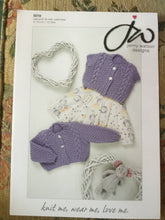 Load image into Gallery viewer, Jenny Watson DK knitting pattern 5019  - Babies’ Cardigans 
