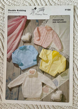 Load image into Gallery viewer, Teddy DK knitting pattern 7156 Baby’s Sweaters &amp; Cardigans -  16-22 ins
